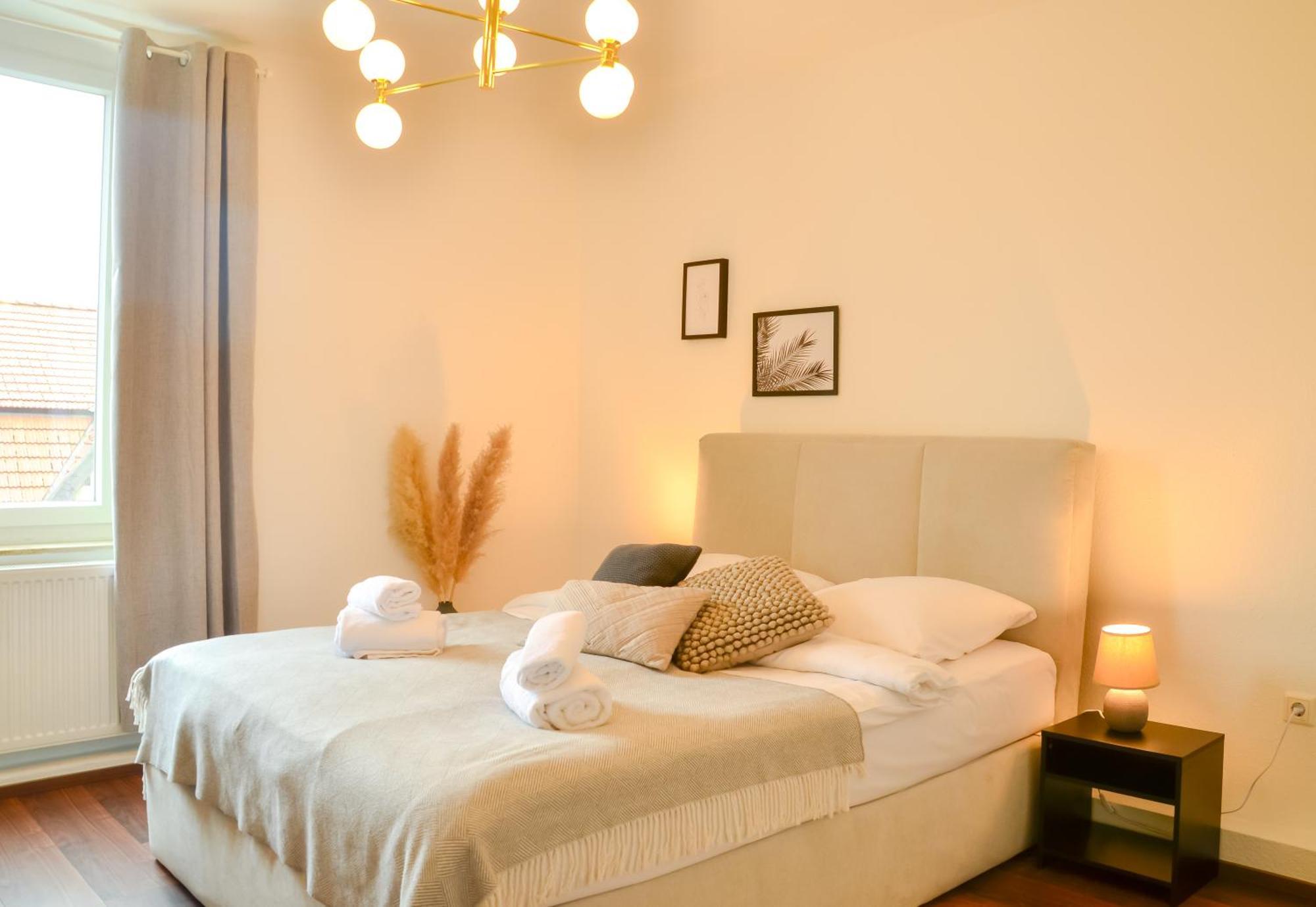 Milpau Buer 3 - Modernes Und Zentrales Premium-Apartment Mit Queensize-Bett, Netflix, Nespresso Und Smart-Tv Gelsenkirchen Kültér fotó